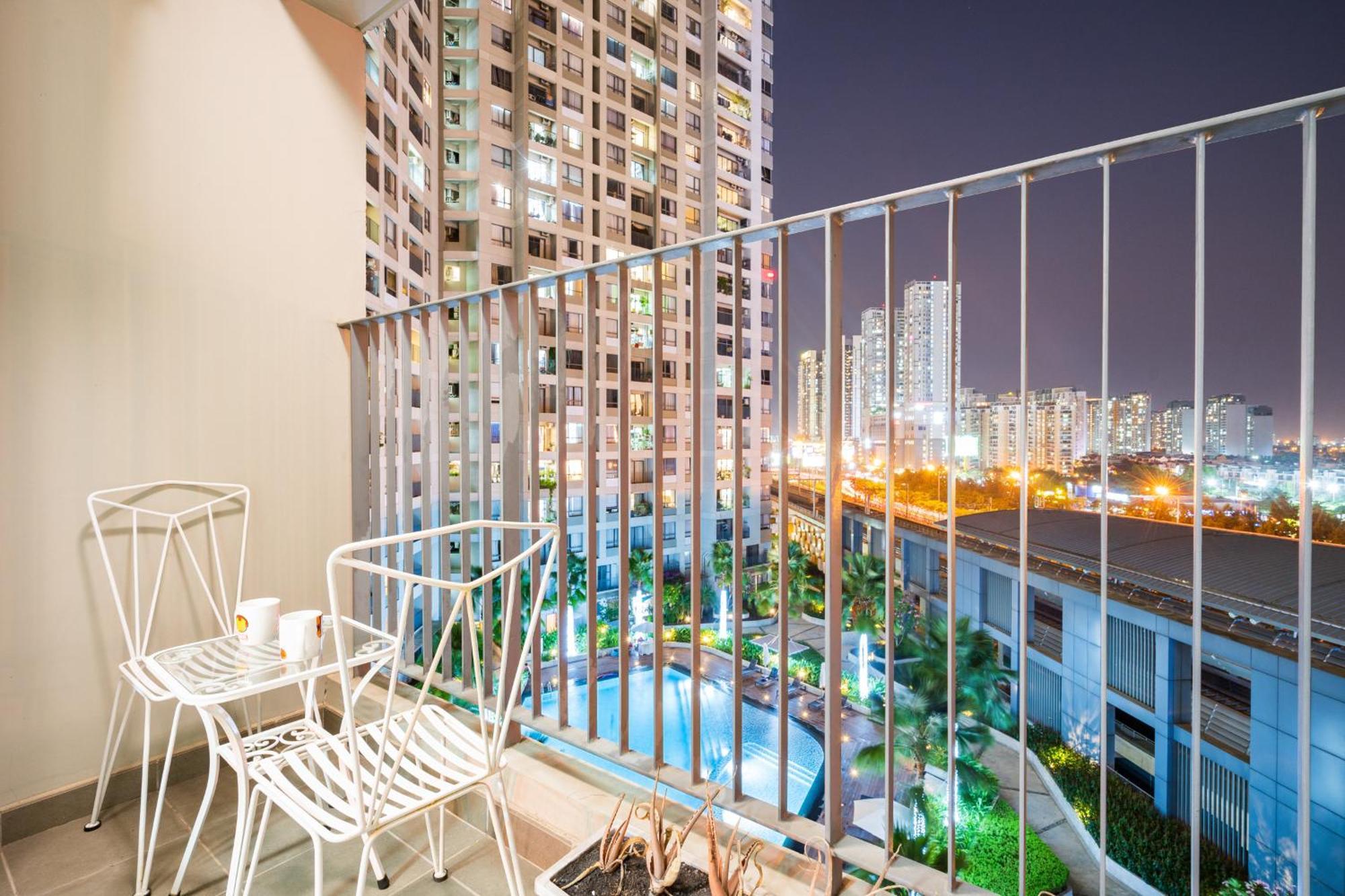 Stylist 2 Bedrooms Apartment Ho Chi Minh City Bagian luar foto