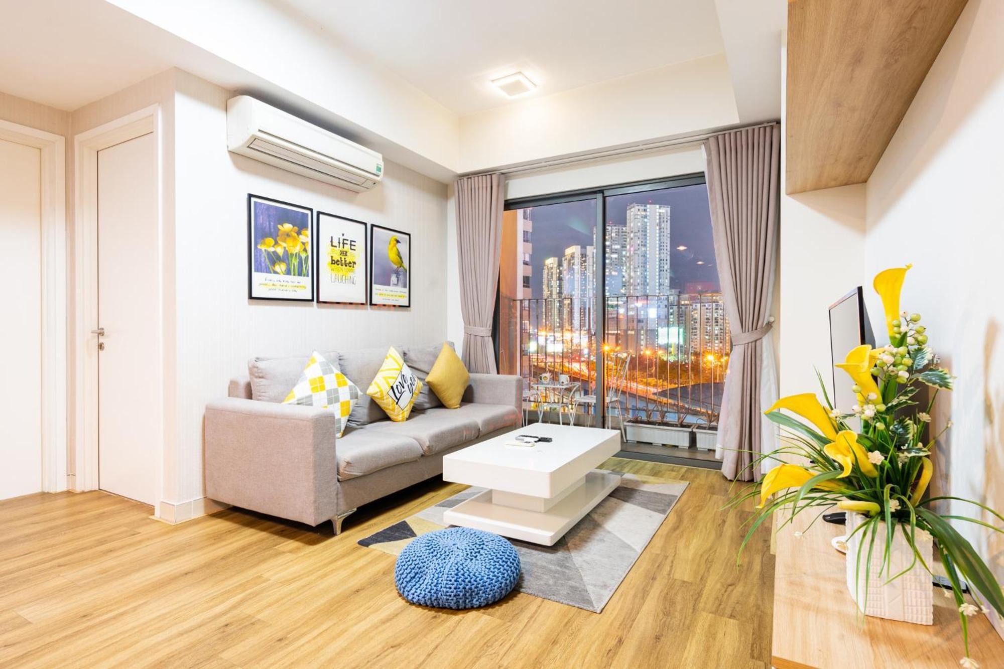 Stylist 2 Bedrooms Apartment Ho Chi Minh City Bagian luar foto