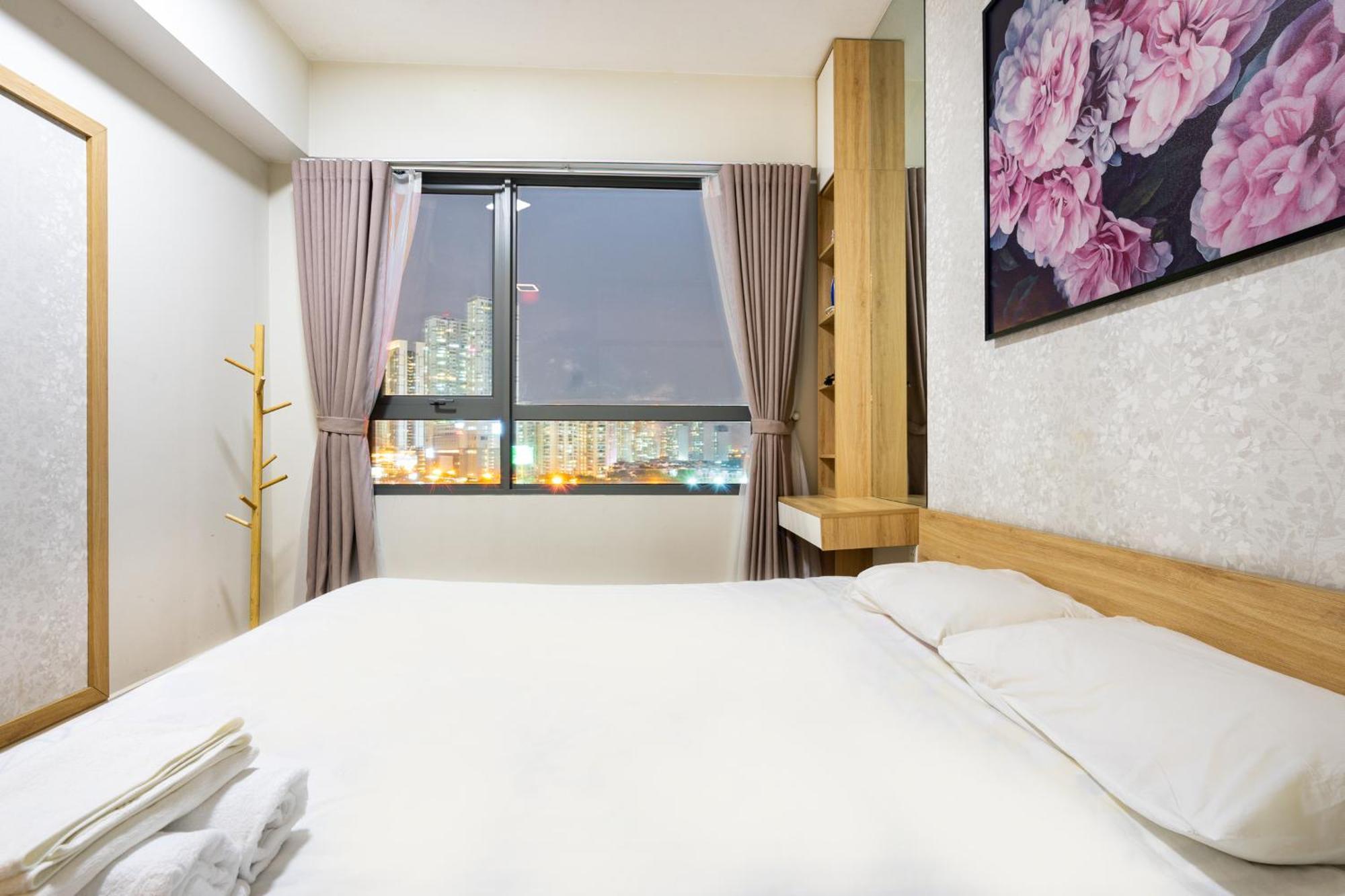 Stylist 2 Bedrooms Apartment Ho Chi Minh City Bagian luar foto